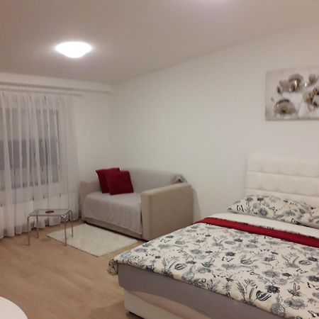 Apartman Mmvg Studio Zagreb Airport Velika Gorica Esterno foto