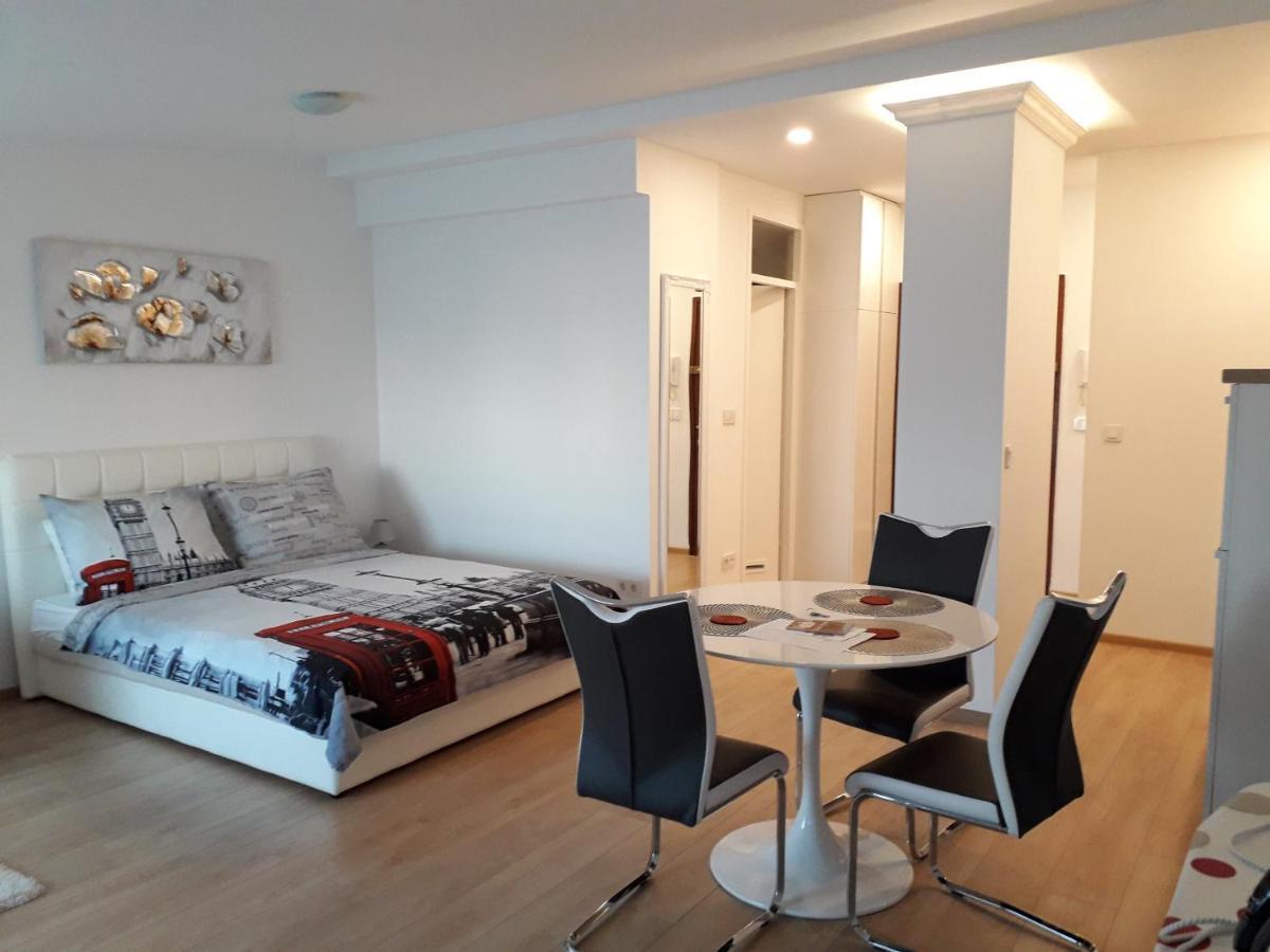 Apartman Mmvg Studio Zagreb Airport Velika Gorica Esterno foto