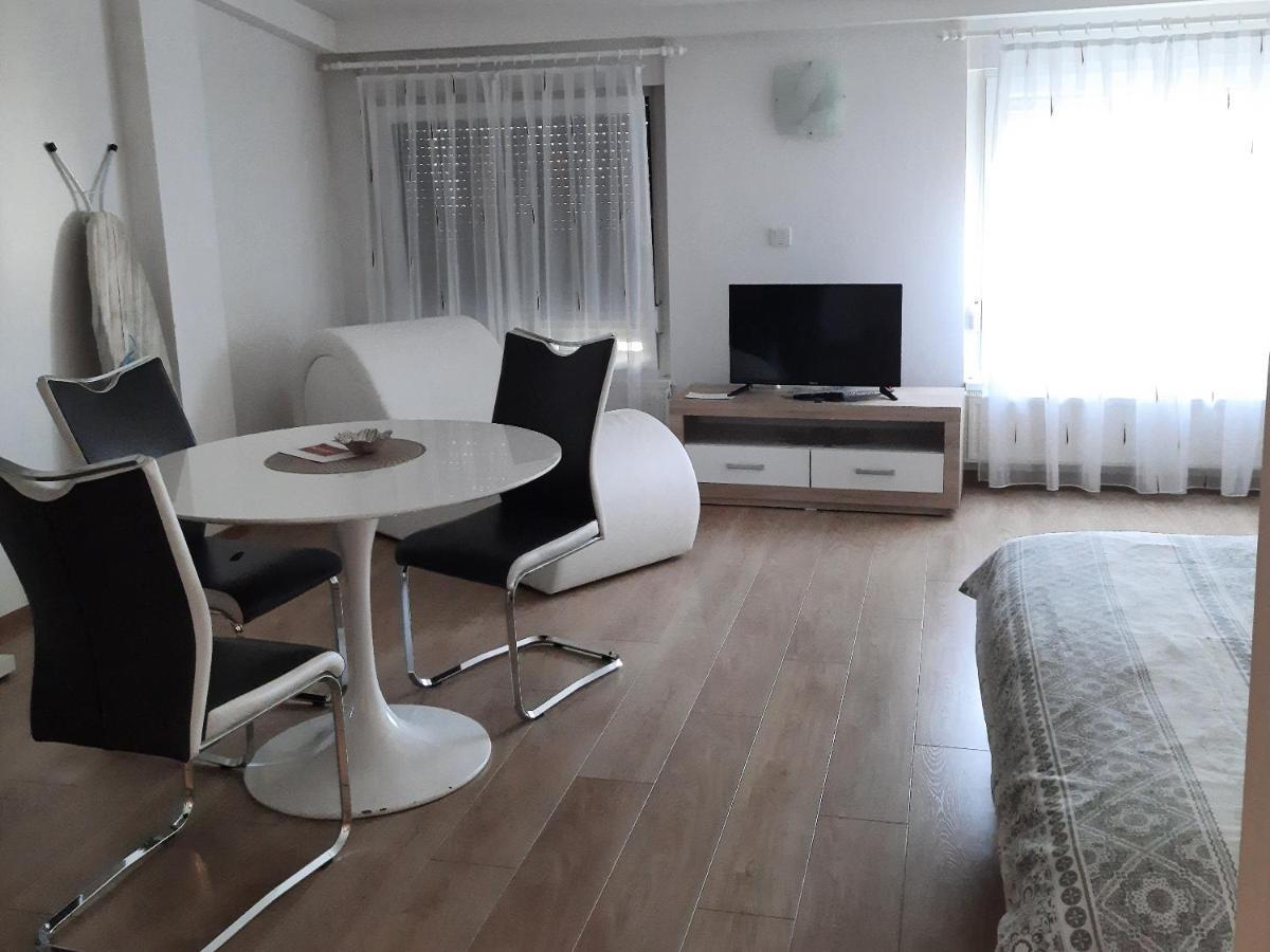 Apartman Mmvg Studio Zagreb Airport Velika Gorica Esterno foto