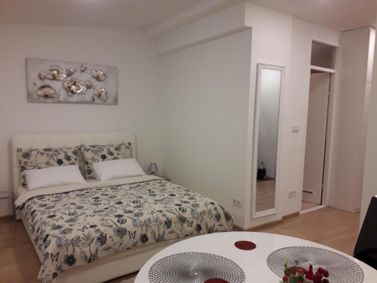 Apartman Mmvg Studio Zagreb Airport Velika Gorica Esterno foto