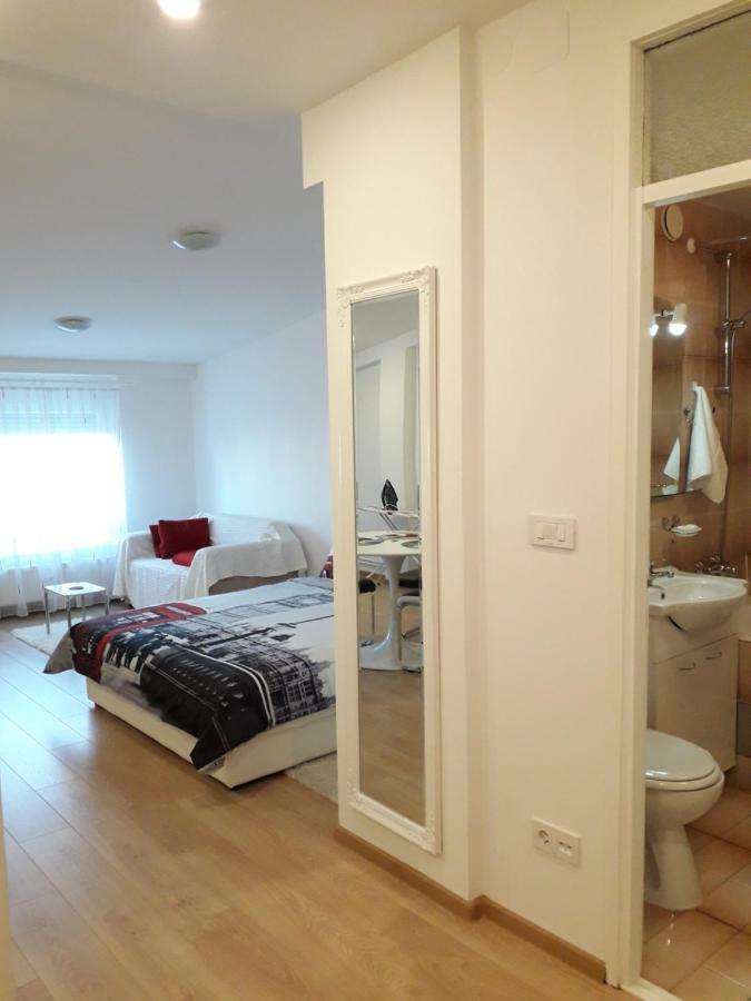 Apartman Mmvg Studio Zagreb Airport Velika Gorica Esterno foto